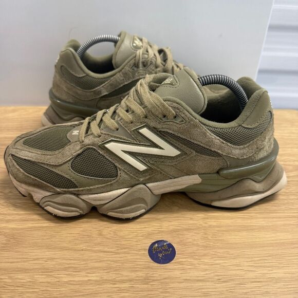 New Balance 9060 Covert Green Dark Stoneware U9060JGC Men's Size 9 Women's 10.5